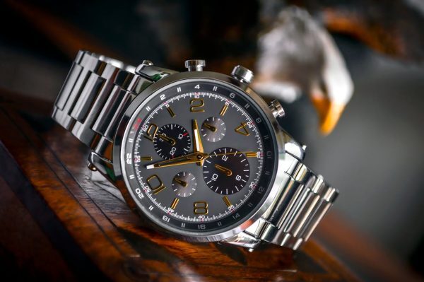 Luxury fashionable watch for men